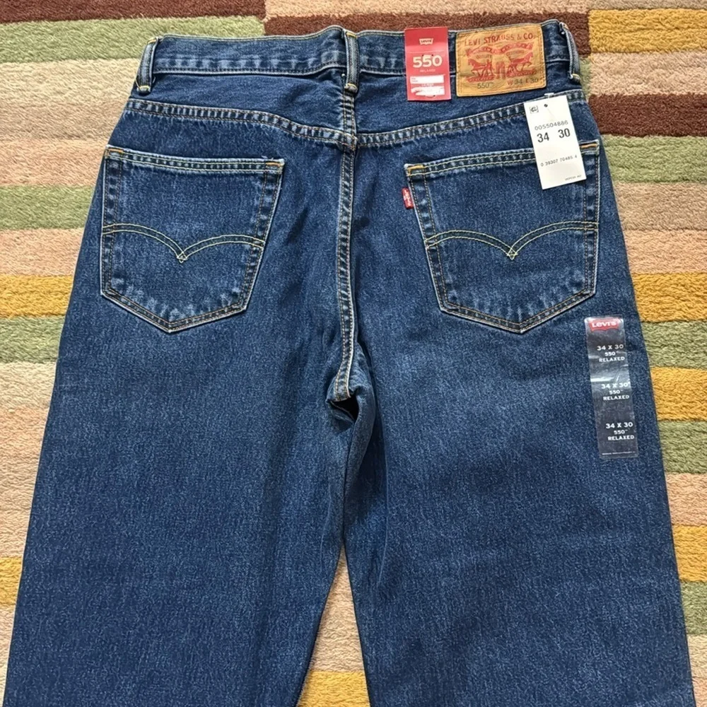 NWT Levi’s 550 relaxed jeans  for men’s size 34x30